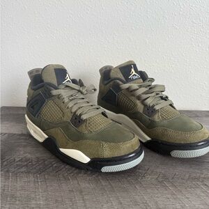 Jordan Kids Sneakers in Olive and Black